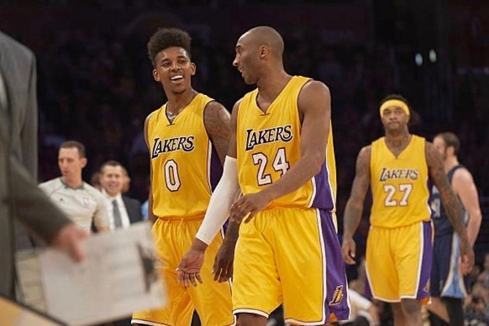 海纳：应该对球员薪水设置上限；阿方索将在12月初重返赛场（海纳主张设定球员工资帽，阿方索有望于12月初复出）